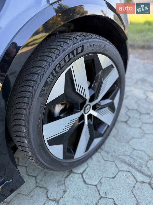 Позашляховик / Кросовер Renault Megane E-Tech Electric 2023 в Дубні фото 49 Позашляховик / Кросовер Renault Megane E-Tech Electric 2023 в Дубні