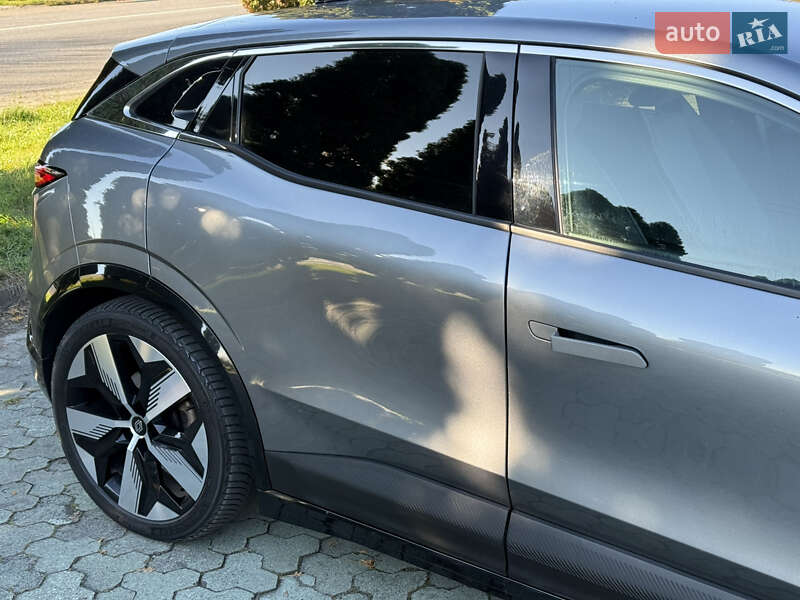 Позашляховик / Кросовер Renault Megane E-Tech Electric 2023 в Дубні фото 83 Позашляховик / Кросовер Renault Megane E-Tech Electric 2023 в Дубні