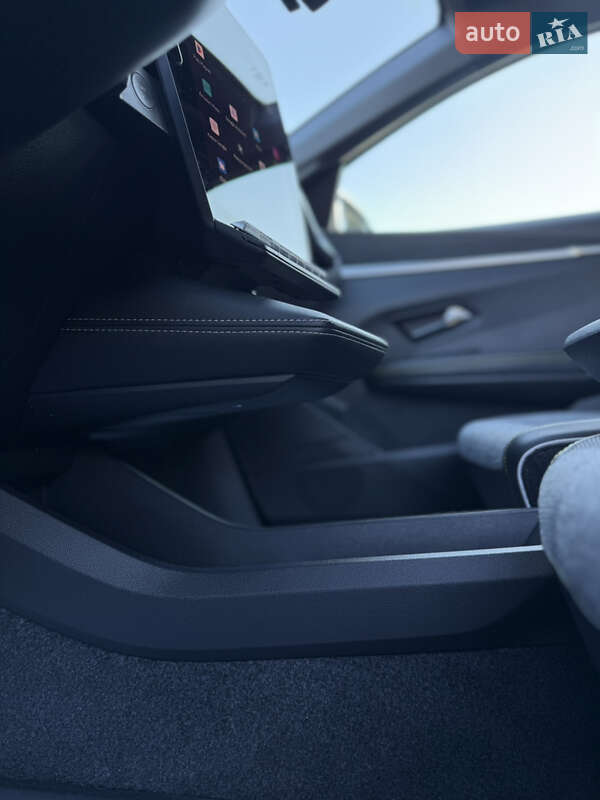 Позашляховик / Кросовер Renault Megane E-Tech Electric 2023 в Дубні фото 101 Позашляховик / Кросовер Renault Megane E-Tech Electric 2023 в Дубні