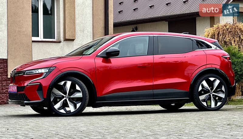 Позашляховик / Кросовер Renault Megane E-Tech Electric 2023 в Самборі фото 13 Позашляховик / Кросовер Renault Megane E-Tech Electric 2023 в Самборі