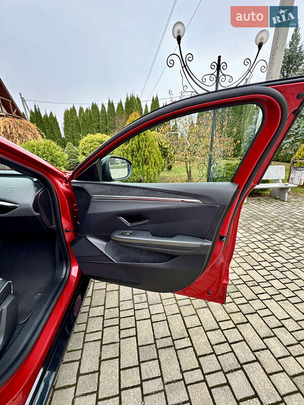 Позашляховик / Кросовер Renault Megane E-Tech Electric 2023 в Самборі фото 74 Позашляховик / Кросовер Renault Megane E-Tech Electric 2023 в Самборі