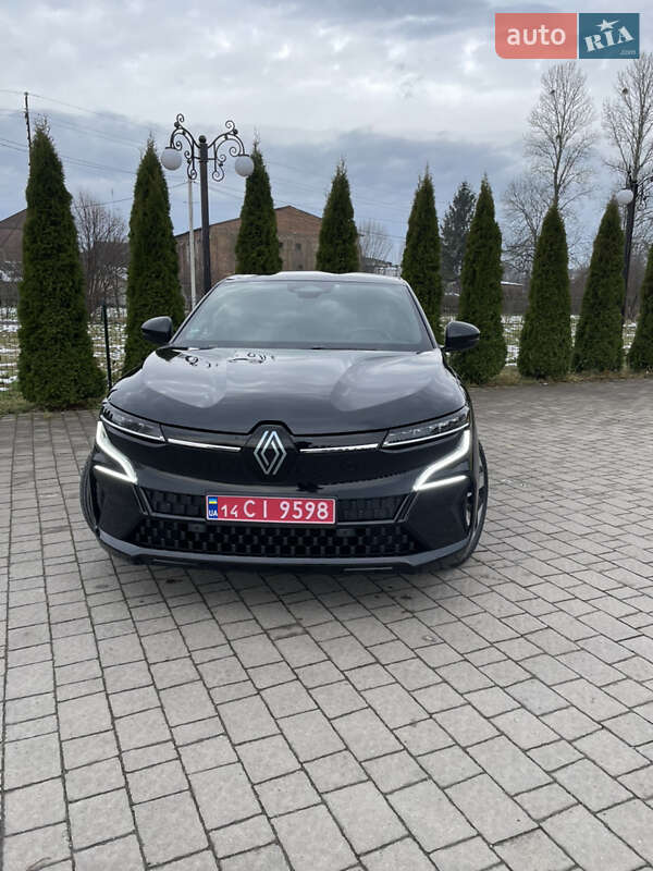 Позашляховик / Кросовер Renault Megane E-Tech Electric 2022 в Львові