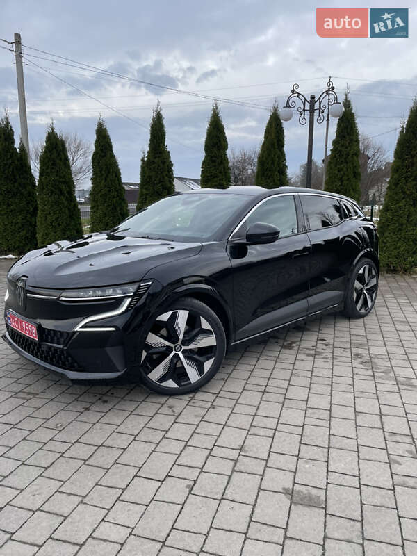 Позашляховик / Кросовер Renault Megane E-Tech Electric 2022 в Львові