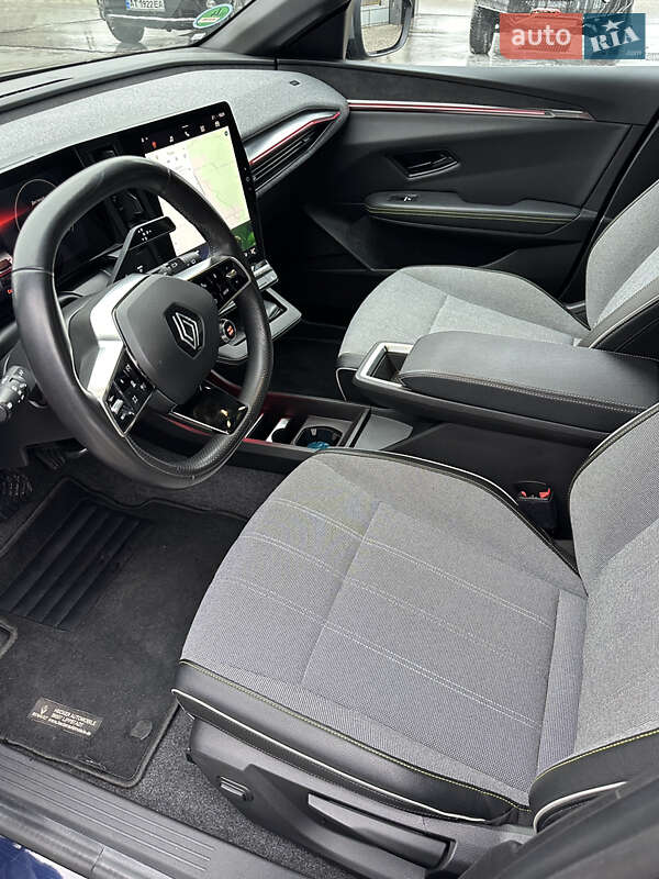 Позашляховик / Кросовер Renault Megane E-Tech Electric 2022 в Долині