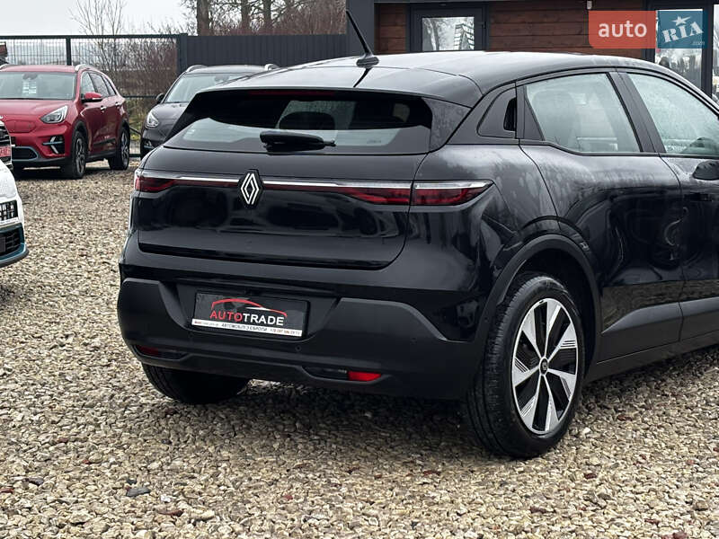 Внедорожник / Кроссовер Renault Megane E-Tech Electric 2022 в Львове