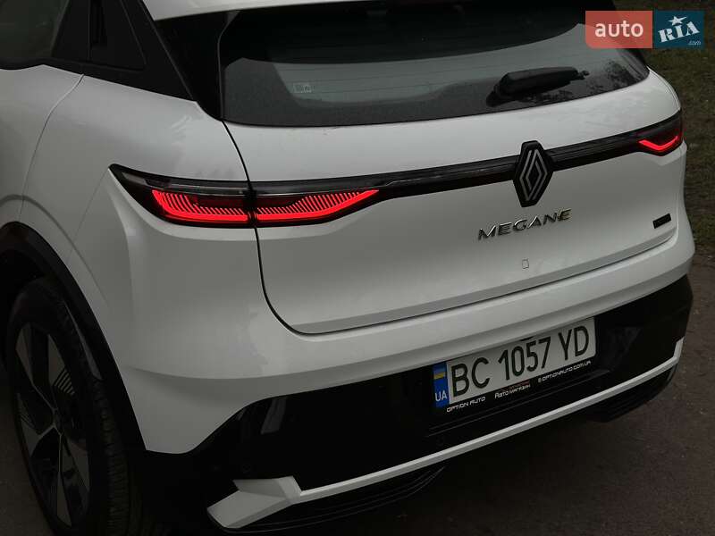 Позашляховик / Кросовер Renault Megane E-Tech Electric 2023 в Львові