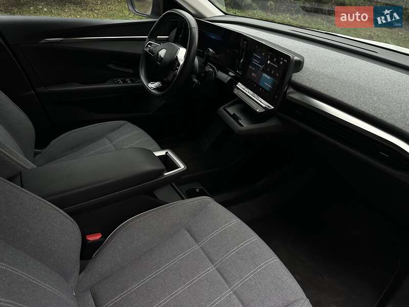 Позашляховик / Кросовер Renault Megane E-Tech Electric 2023 в Львові