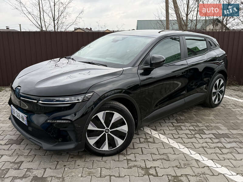 Внедорожник / Кроссовер Renault Megane E-Tech Electric 2022 в Виннице фото 6 Внедорожник / Кроссовер Renault Megane E-Tech Electric 2022 в Виннице