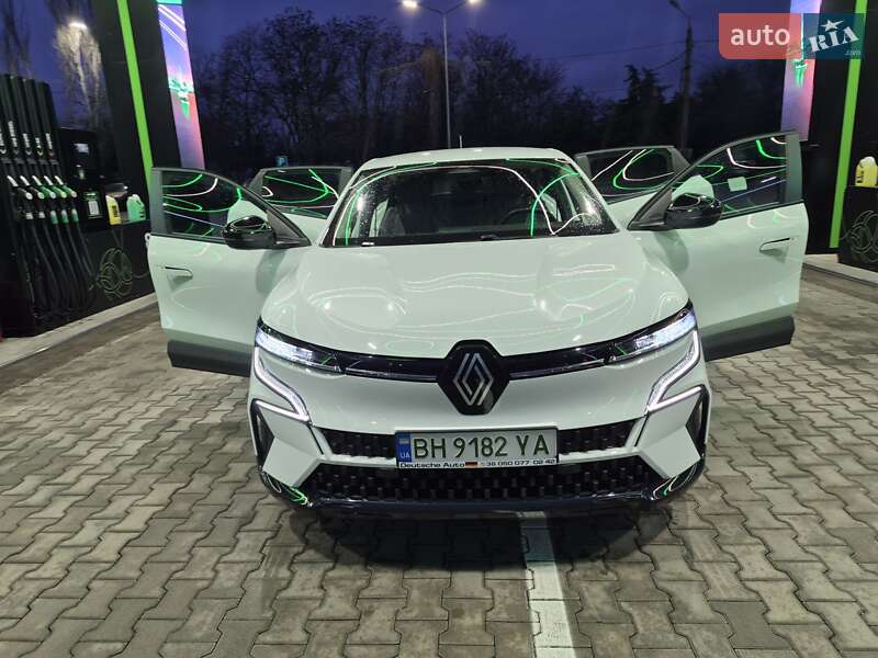 Позашляховик / Кросовер Renault Megane E-Tech Electric 2022 в Одесі