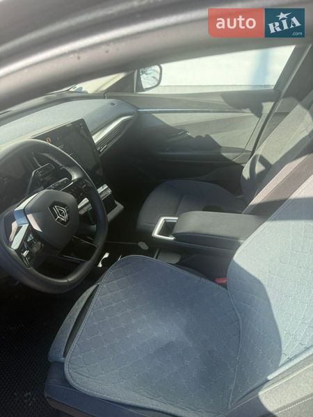 Внедорожник / Кроссовер Renault Megane E-Tech Electric 2023 в Житомире