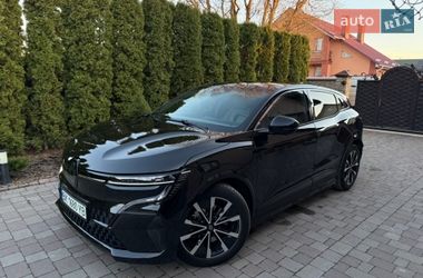 Позашляховик / Кросовер Renault Megane E-Tech Electric 2024 в Дубні