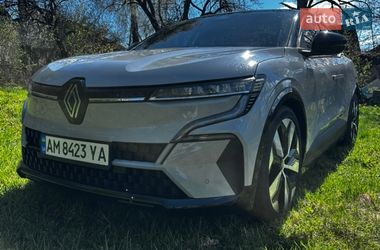Внедорожник / Кроссовер Renault Megane E-Tech Electric 2022 в Житомире