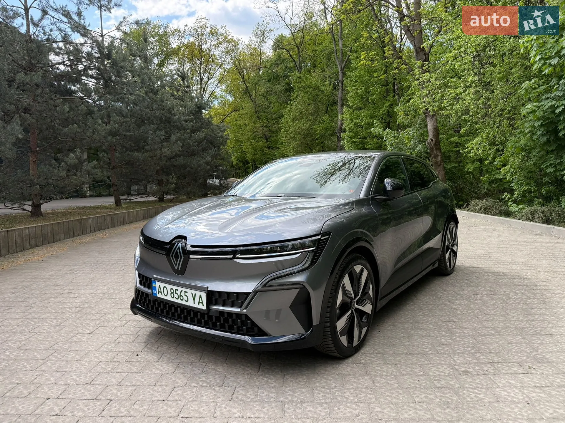 2024 Renault Megane - фото 1