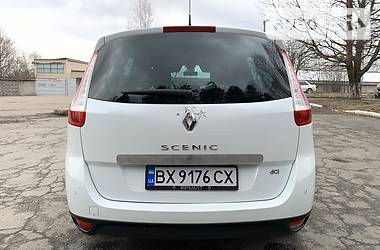 Минивэн Renault Megane Scenic 2015 в Хмельницком