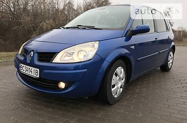 Хетчбек Renault Megane Scenic 2007 в 