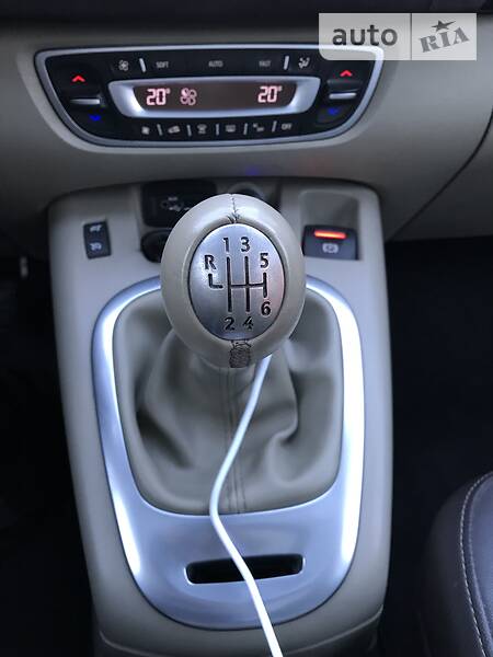 Універсал Renault Megane Scenic 2010 в Тернополі