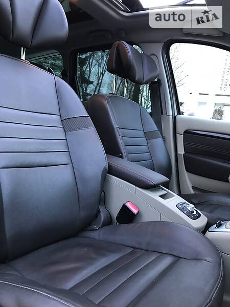 Універсал Renault Megane Scenic 2010 в Тернополі