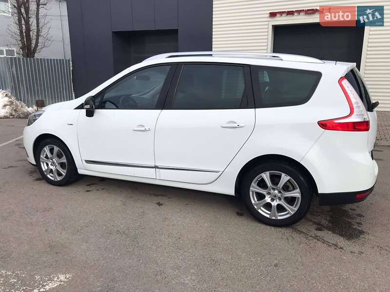 Минивэн Renault Megane Scenic 2015 в Житомире