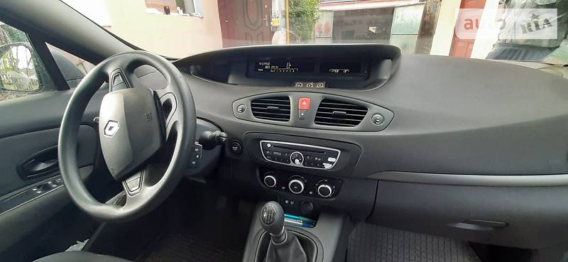 Универсал Renault Megane Scenic 2011 в Днепре