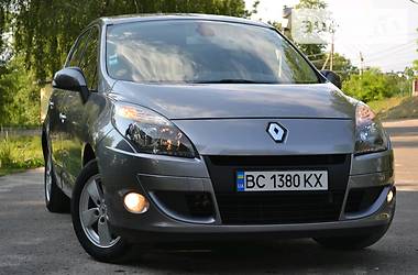 Универсал Renault Megane Scenic 2009 в Золочеве