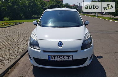 Мінівен Renault Megane Scenic 2011 в Калуші