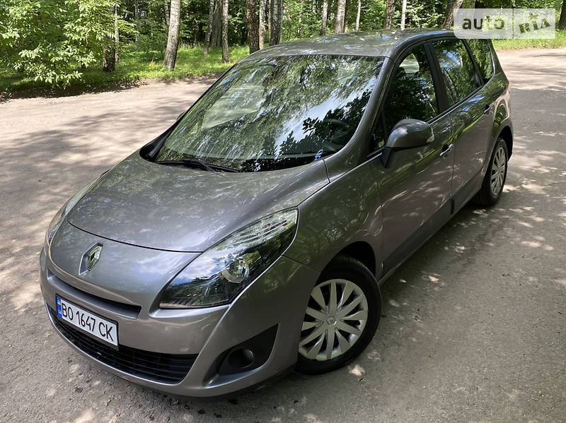 Мінівен Renault Megane Scenic 2009 в Тернополі