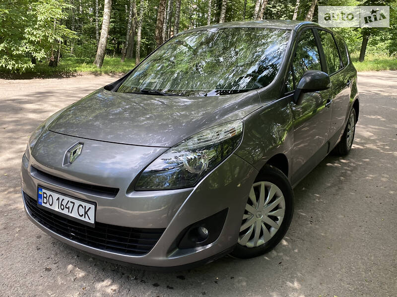 Мінівен Renault Megane Scenic 2009 в Тернополі