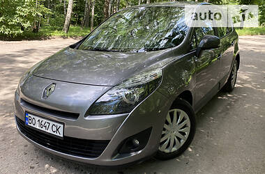 Мінівен Renault Megane Scenic 2009 в 