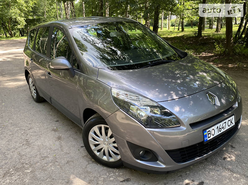 Мінівен Renault Megane Scenic 2009 в Тернополі