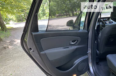 Мінівен Renault Megane Scenic 2009 в 