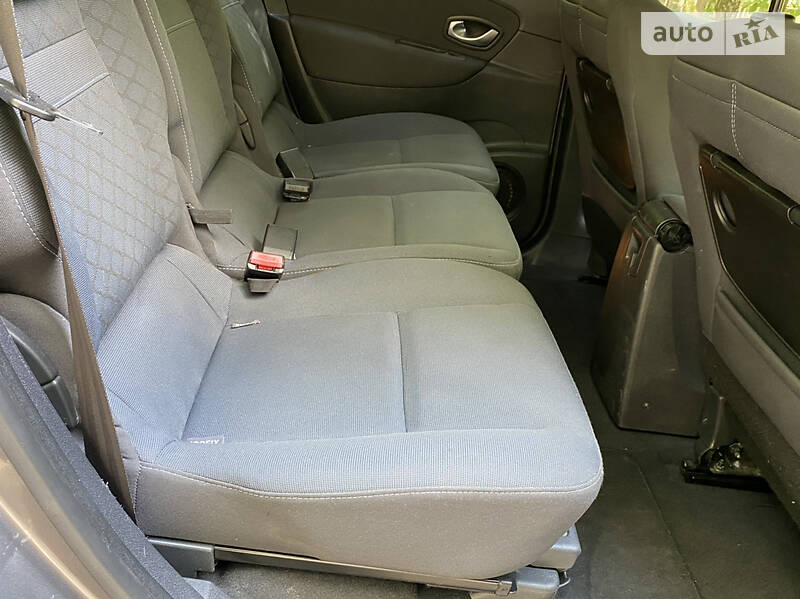 Мінівен Renault Megane Scenic 2009 в Тернополі