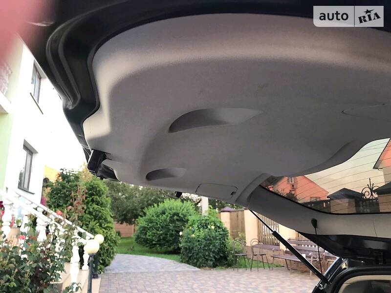 Мінівен Renault Megane Scenic 2012 в Луцьку