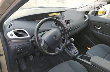 Минивэн Renault Megane Scenic 2010 в Могилев-Подольске