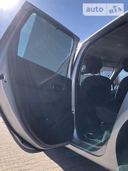 Мінівен Renault Megane Scenic 2015 в Житомирі