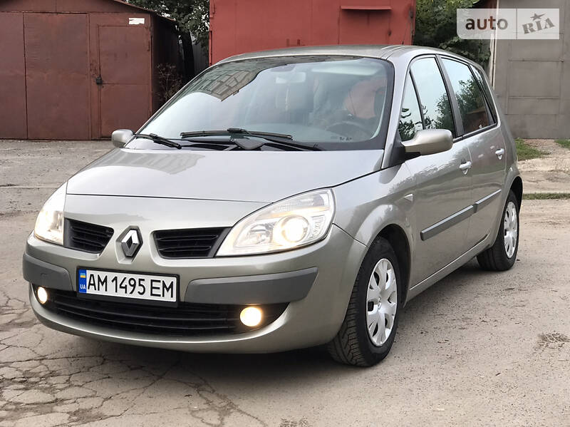 Хэтчбек Renault Megane Scenic 2007 в Житомире