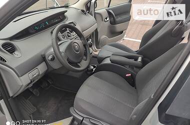 Хэтчбек Renault Megane Scenic 2007 в Житомире