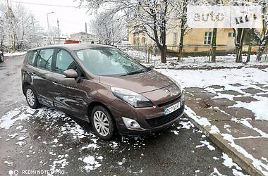 Минивэн Renault Megane Scenic 2010 в Стрые