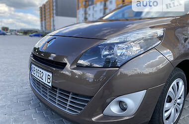 Універсал Renault Megane Scenic 2009 в Вінниці