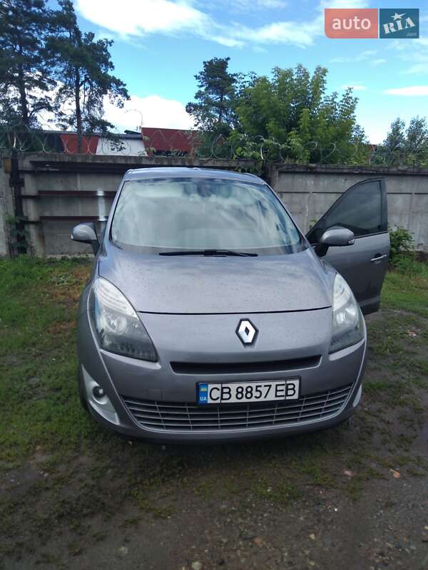 Renault Megane Scenic 2010 Renault Megane Scenic 2010