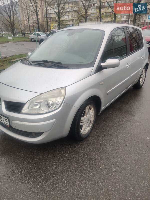 Минивэн Renault Megane Scenic 2007 в Киеве