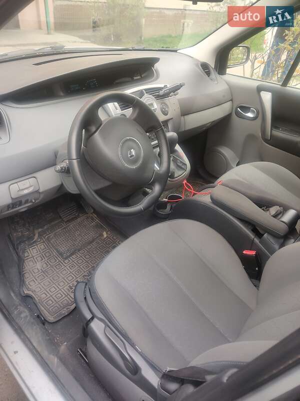 Минивэн Renault Megane Scenic 2007 в Киеве