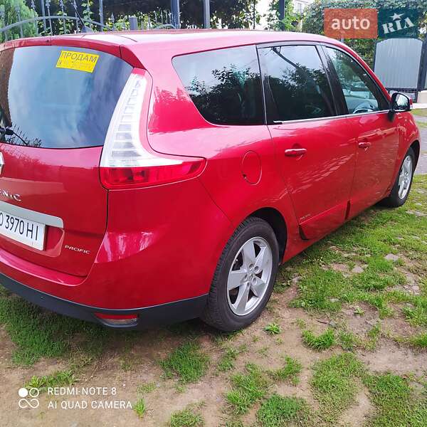 Минивэн Renault Megane Scenic 2009 в Мукачево