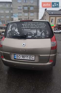 Минивэн Renault Megane Scenic 2008 в 