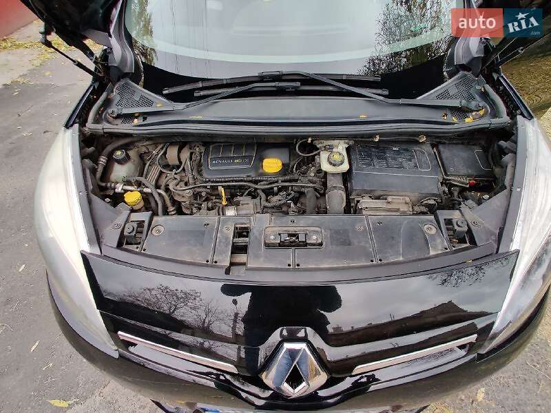 Мінівен Renault Megane Scenic 2013 в Одесі