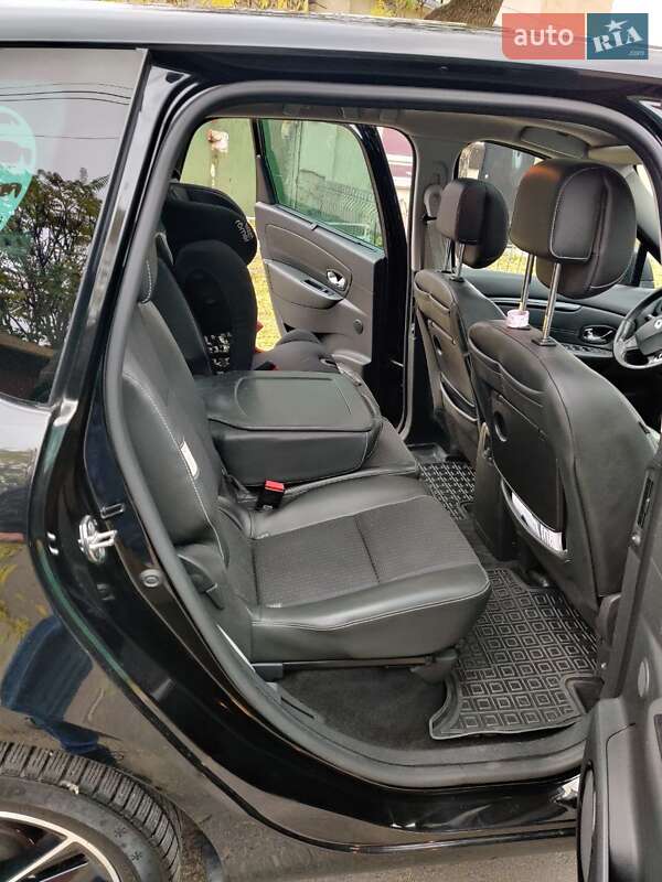 Мінівен Renault Megane Scenic 2013 в Одесі