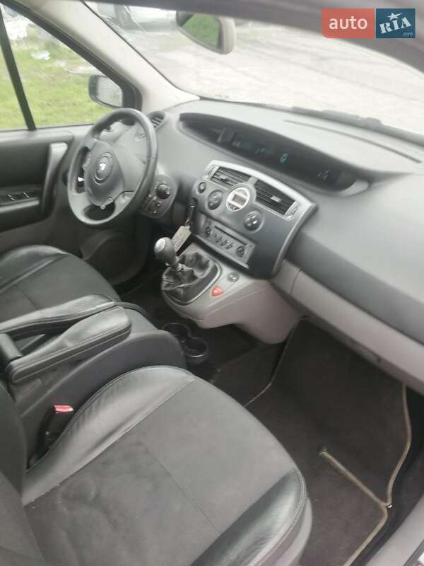 Renault Megane Scenic 2005