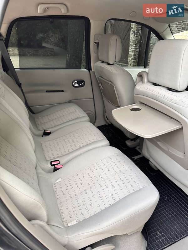 Минивэн Renault Megane Scenic 2006 в Харькове