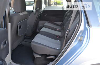 Минивэн Renault Megane Scenic 2006 в 