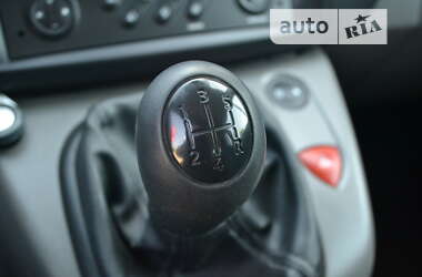 Минивэн Renault Megane Scenic 2006 в 