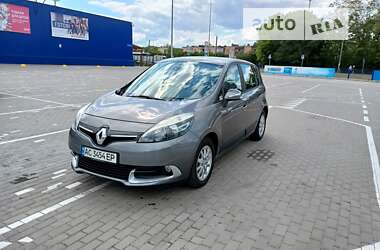 Renault Megane Scenic 2012